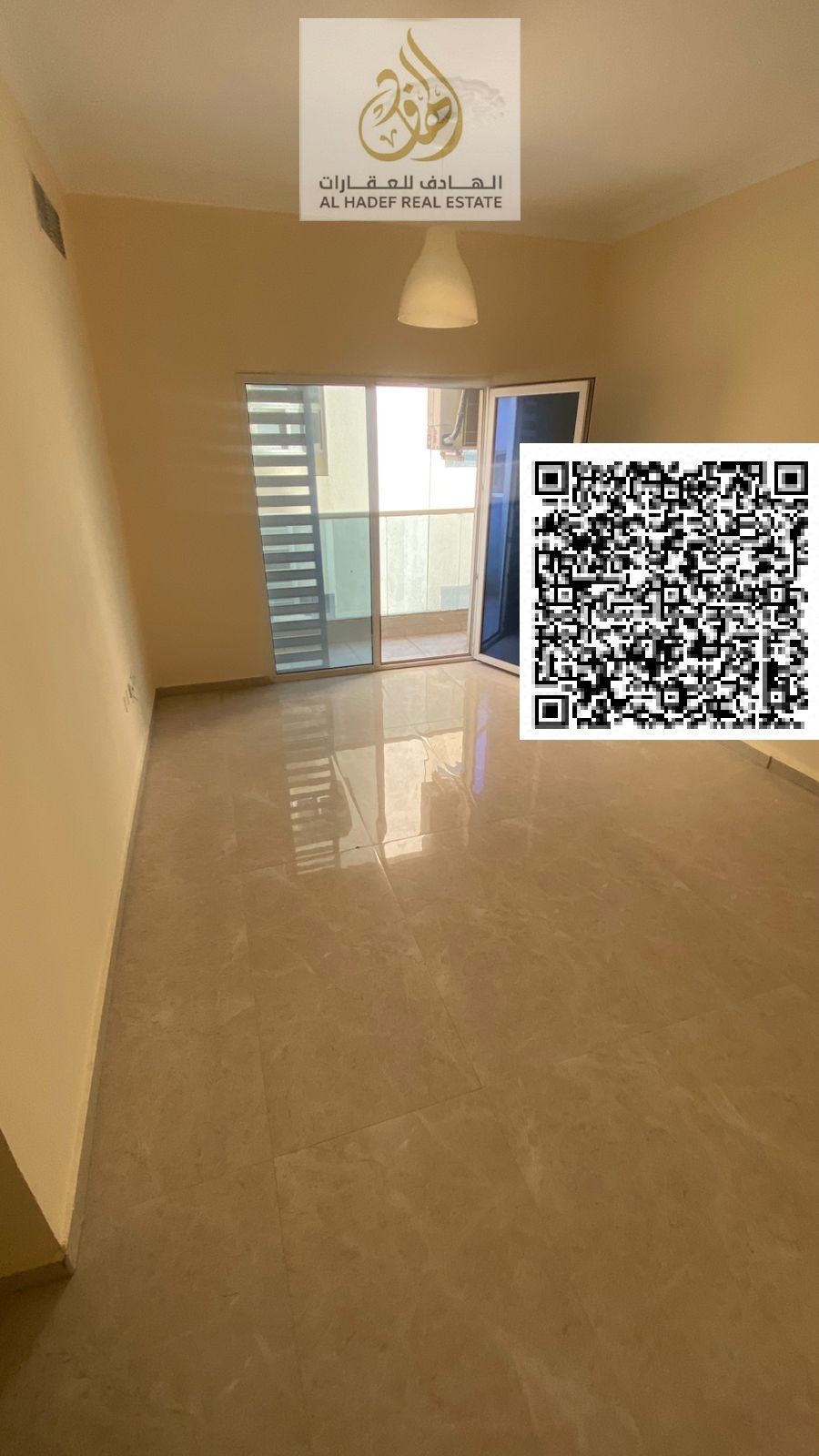 One bedroom and living room with two bathrooms and a balcony. Second occupancy. Super deluxe finishing. Very spacious. Prime location in Al-Jarf 2, cl