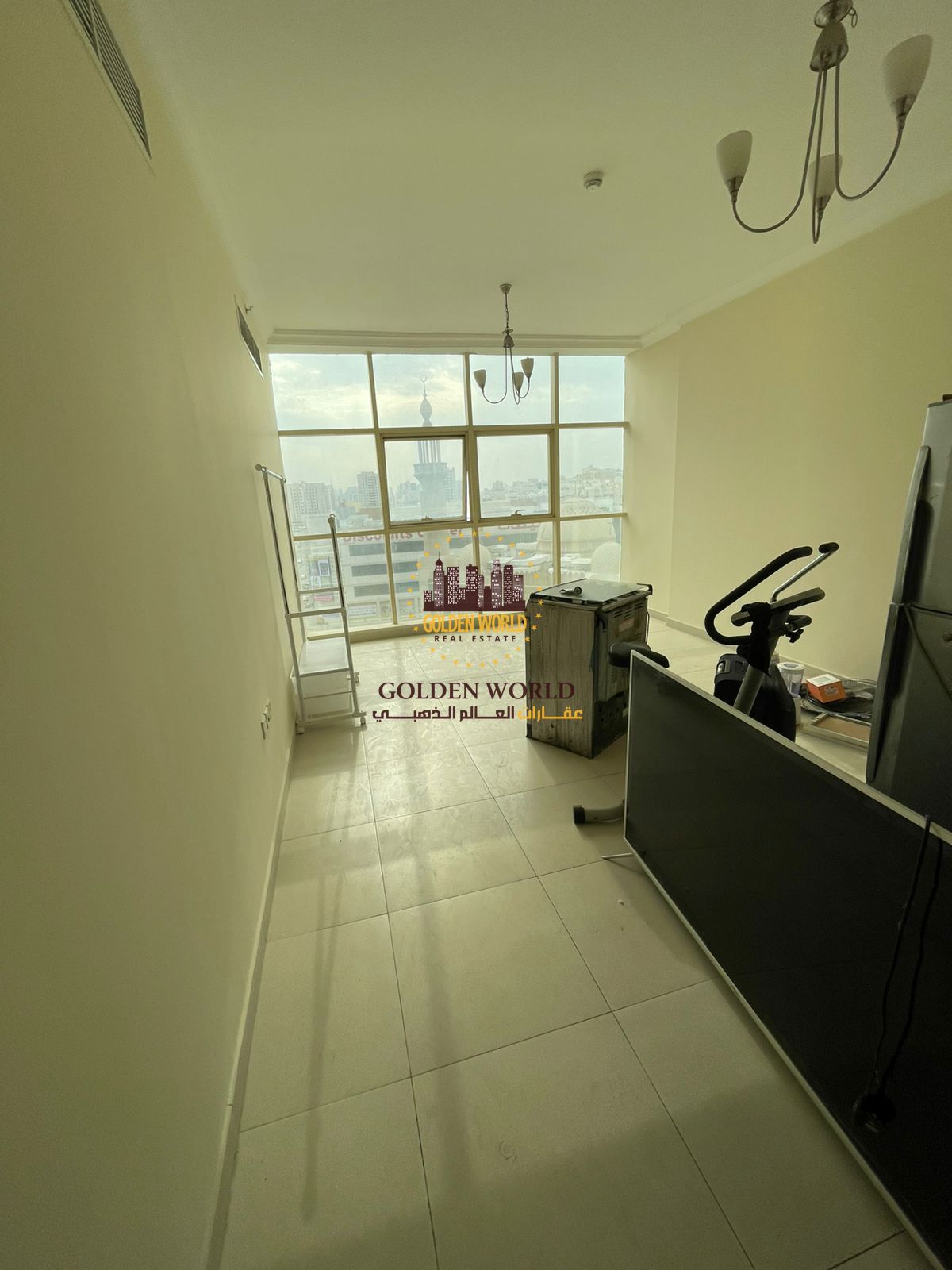 Spacious 3BR apartment in Al Butina with small balcony, central AC, master bedroom, open view, covered parking. Rent AED 50,000, 4 or 6 cheques.