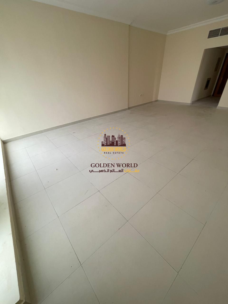 Spacious 3BR apartment in Al Butina with 2 balconies, central AC, master bedroom, open view, covered parking. Rent AED 55,000, 4 or 6 cheques.