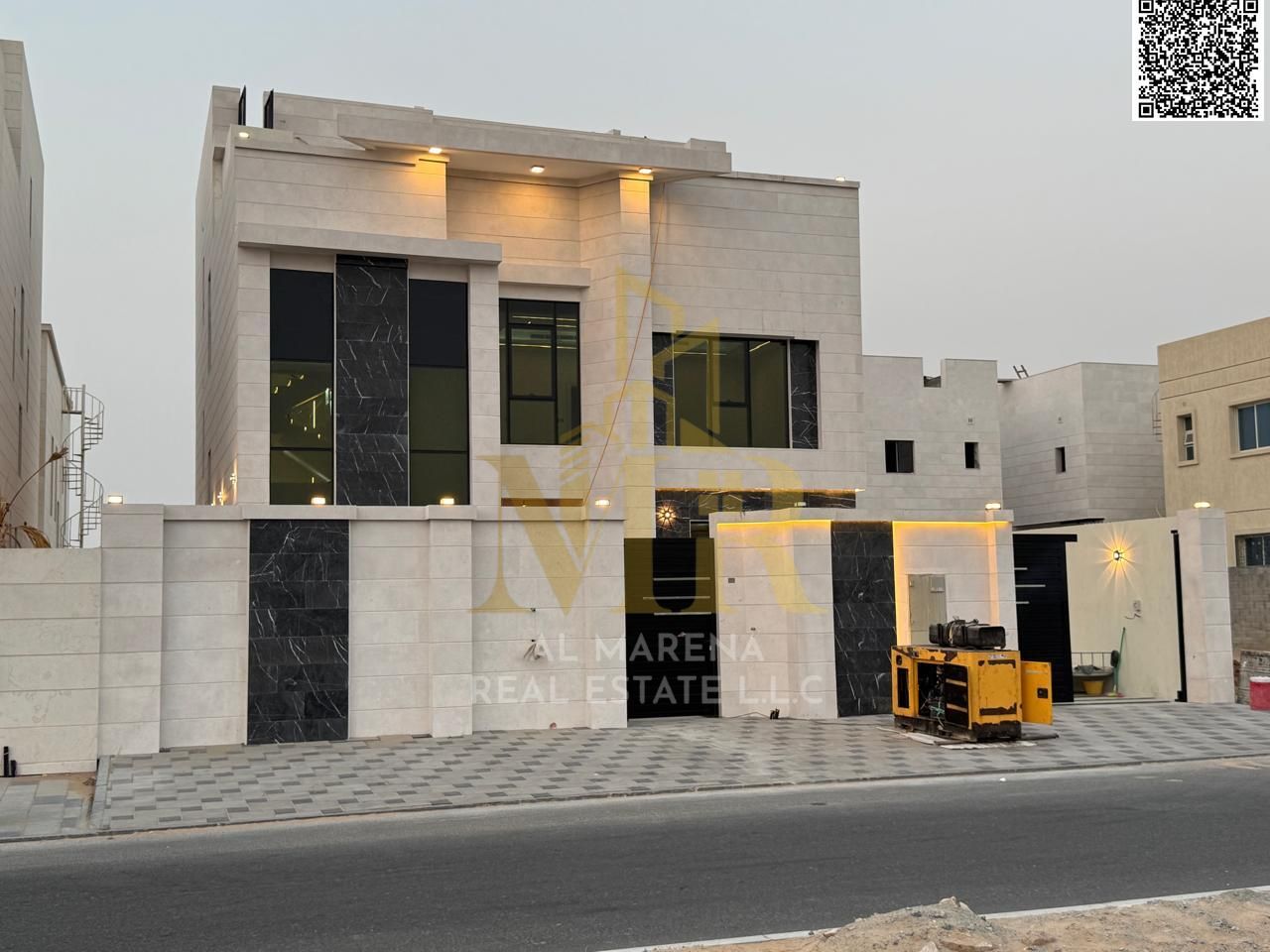 Ready-to-move-in villa with a swimming pool and stone facade - price includes registration fees, electricity, water, and air conditioning - easy bank