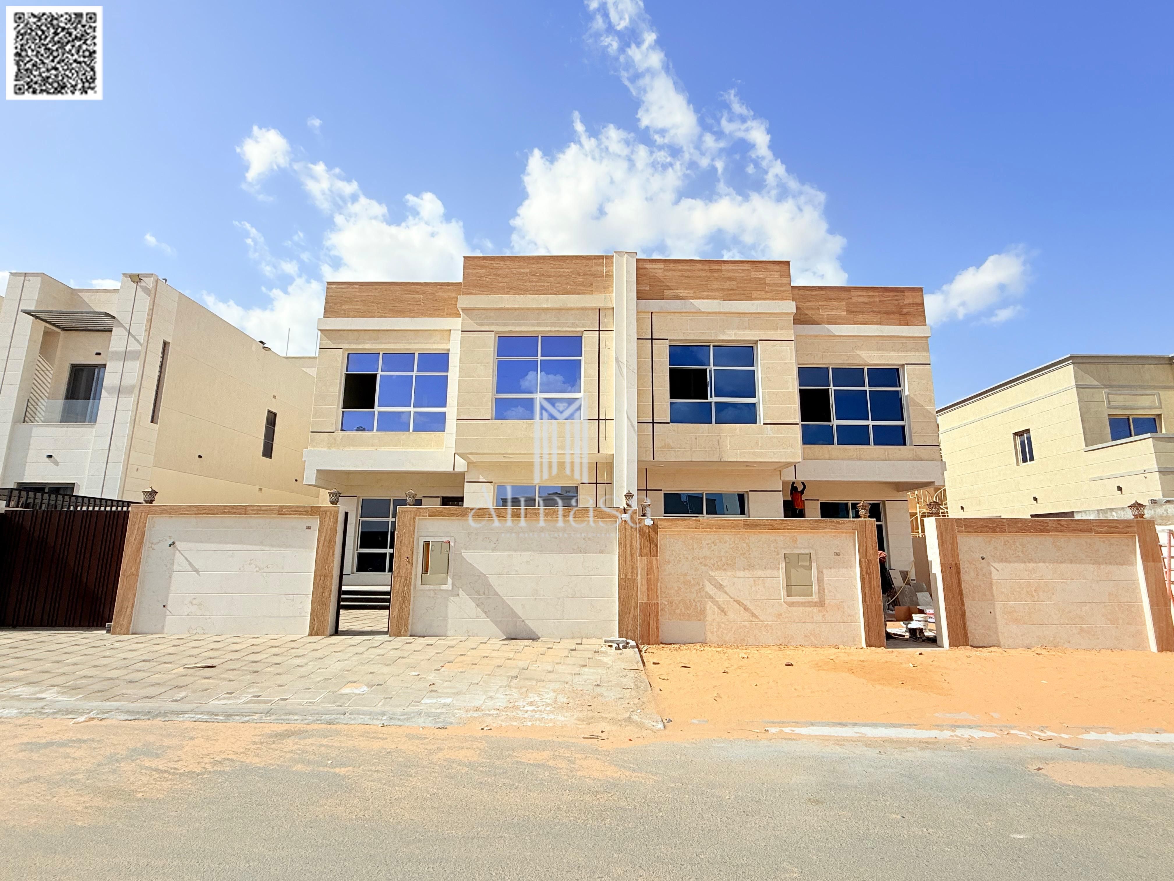 Own your dream villa: modern design, custom finishing, large yard, prime location opposite a mosque and amenities, at an attractive price.