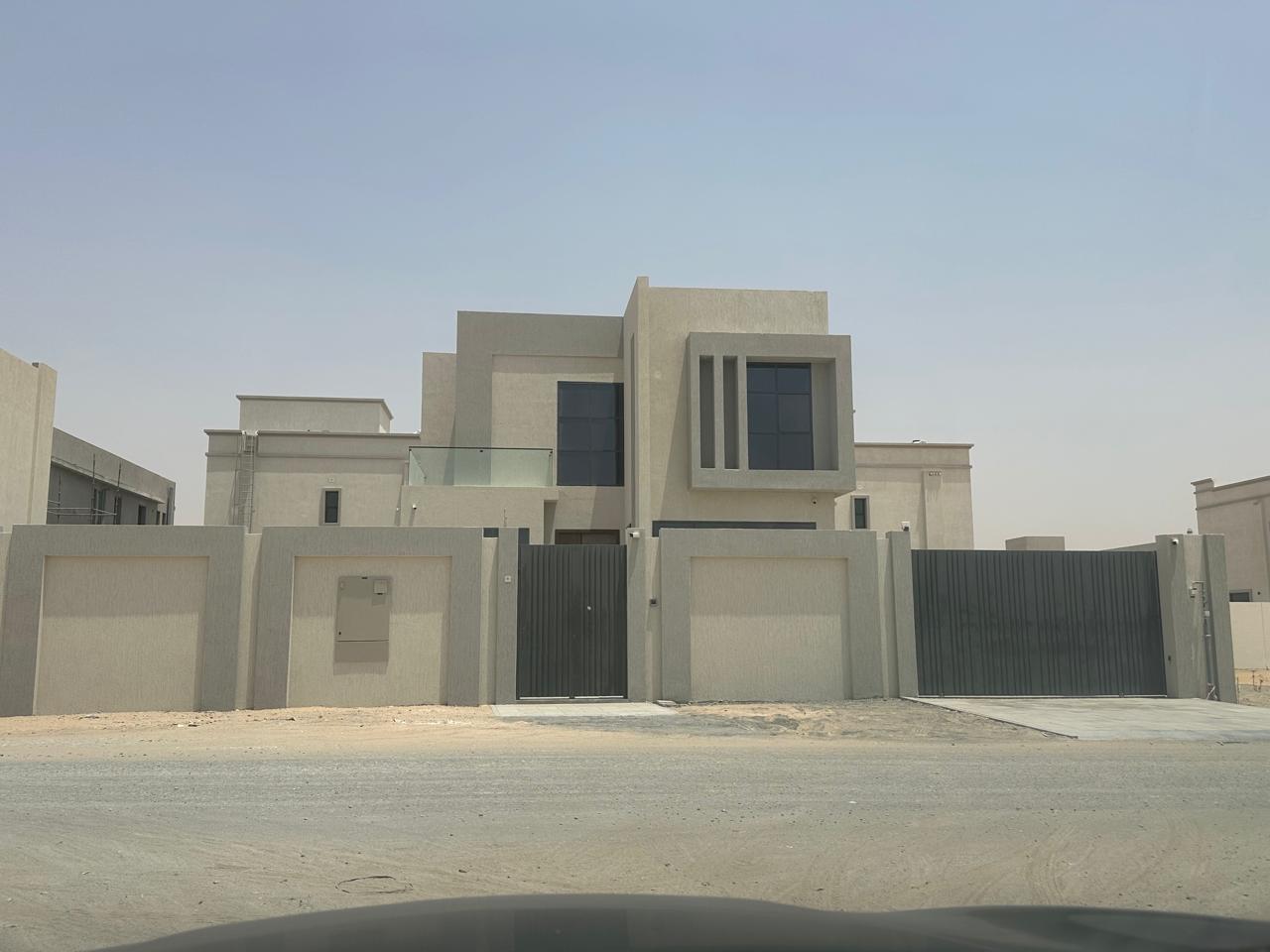 EXCLUSIVE! UPGRADED LUXURY W/ BEST LOCATION | GARDEN|/ 6 bhk