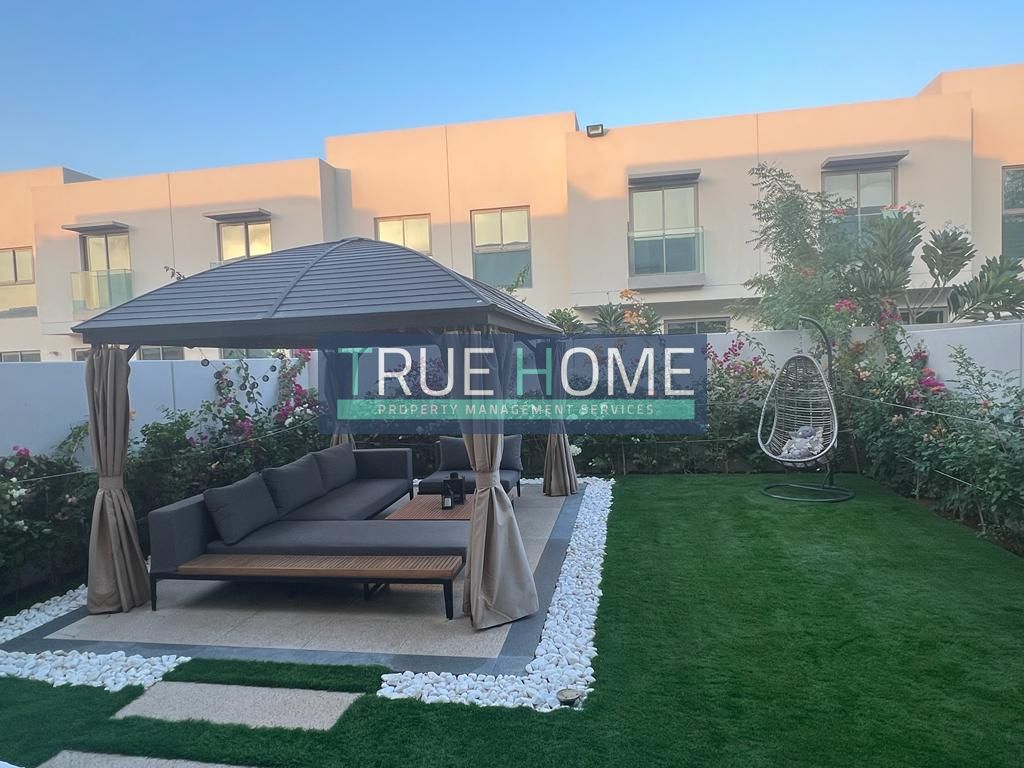 Premium Townhouse | Spacious | Freehold