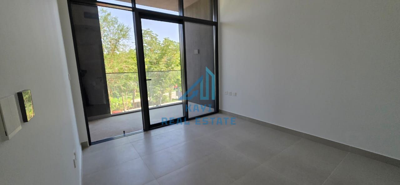 Elegant 3-Bedroom Townhouse for Rent in Kaya, Masaar