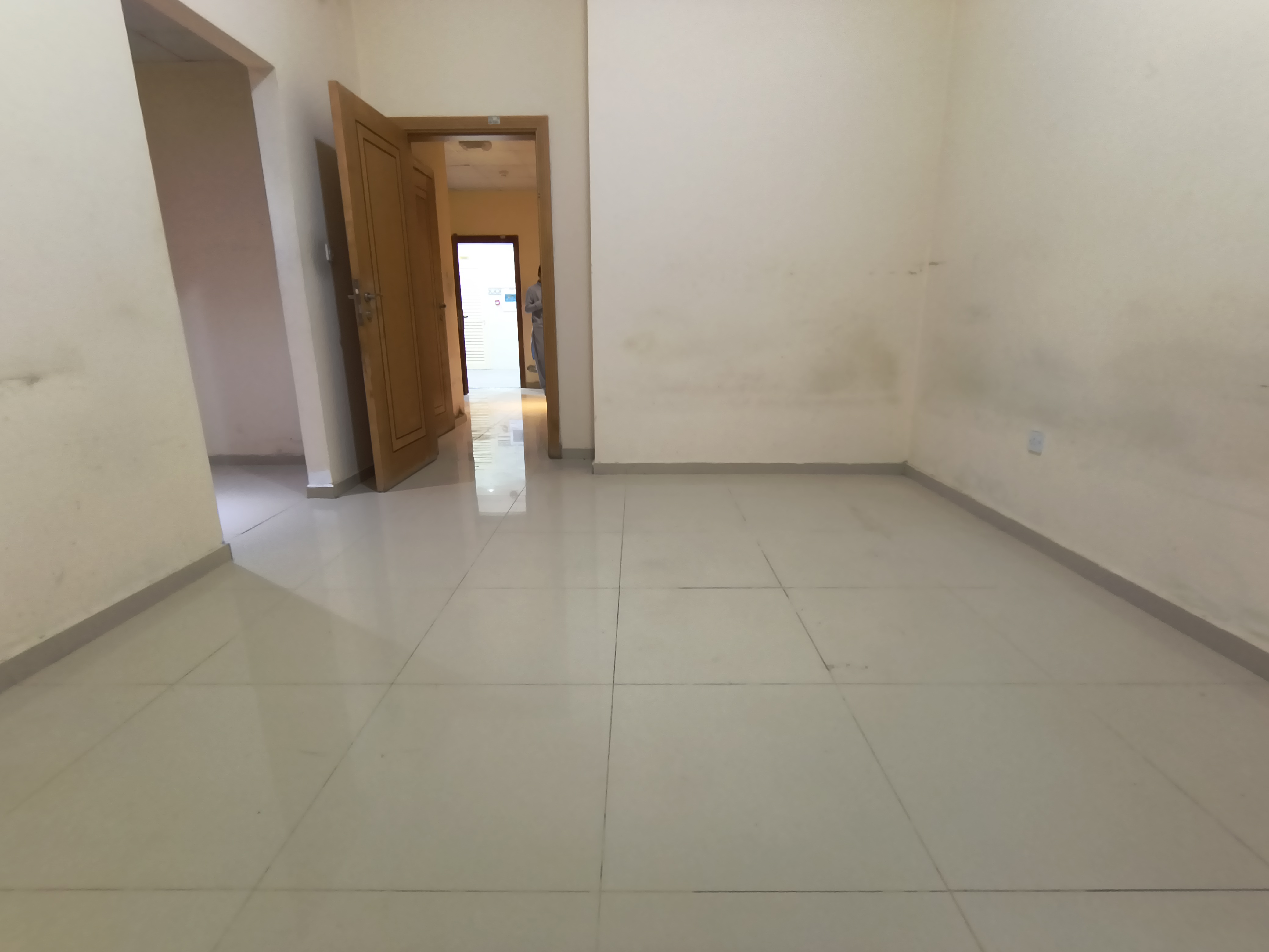 NEW MUWAILEH 1 BEDROOM HALL 2 BATHROOM WITH BALCONY FOR FAMILY ONLY 35K