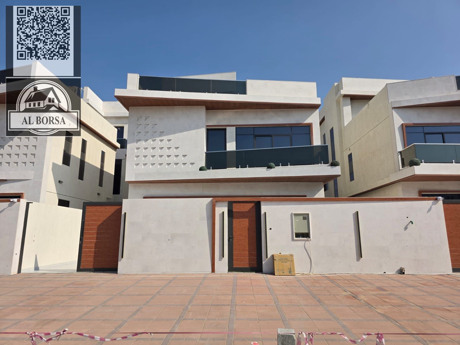 For sale: Standalone villa – Ground floor + First floor in Al Zahia, Ajman. 5 master bedrooms + 7 bathrooms + 3 living rooms + Majlis + spacious ki