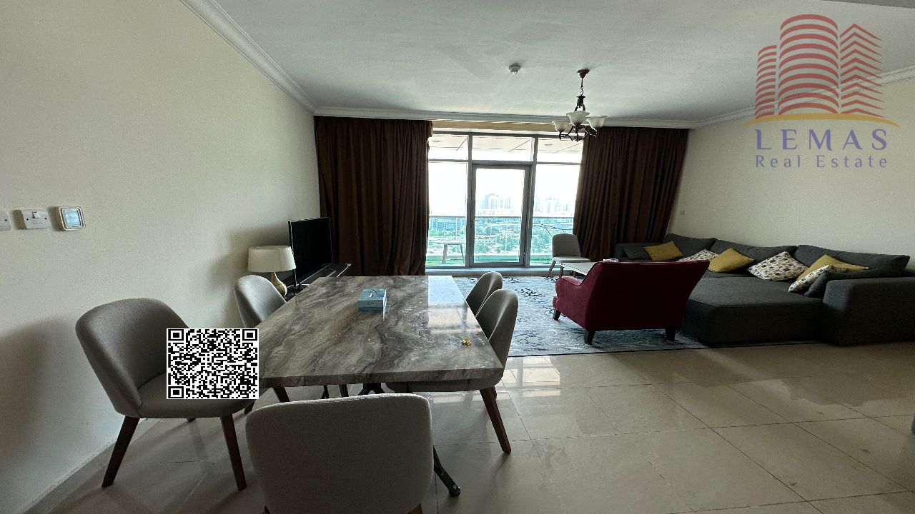 1bhk For sale: City view, open kitchen