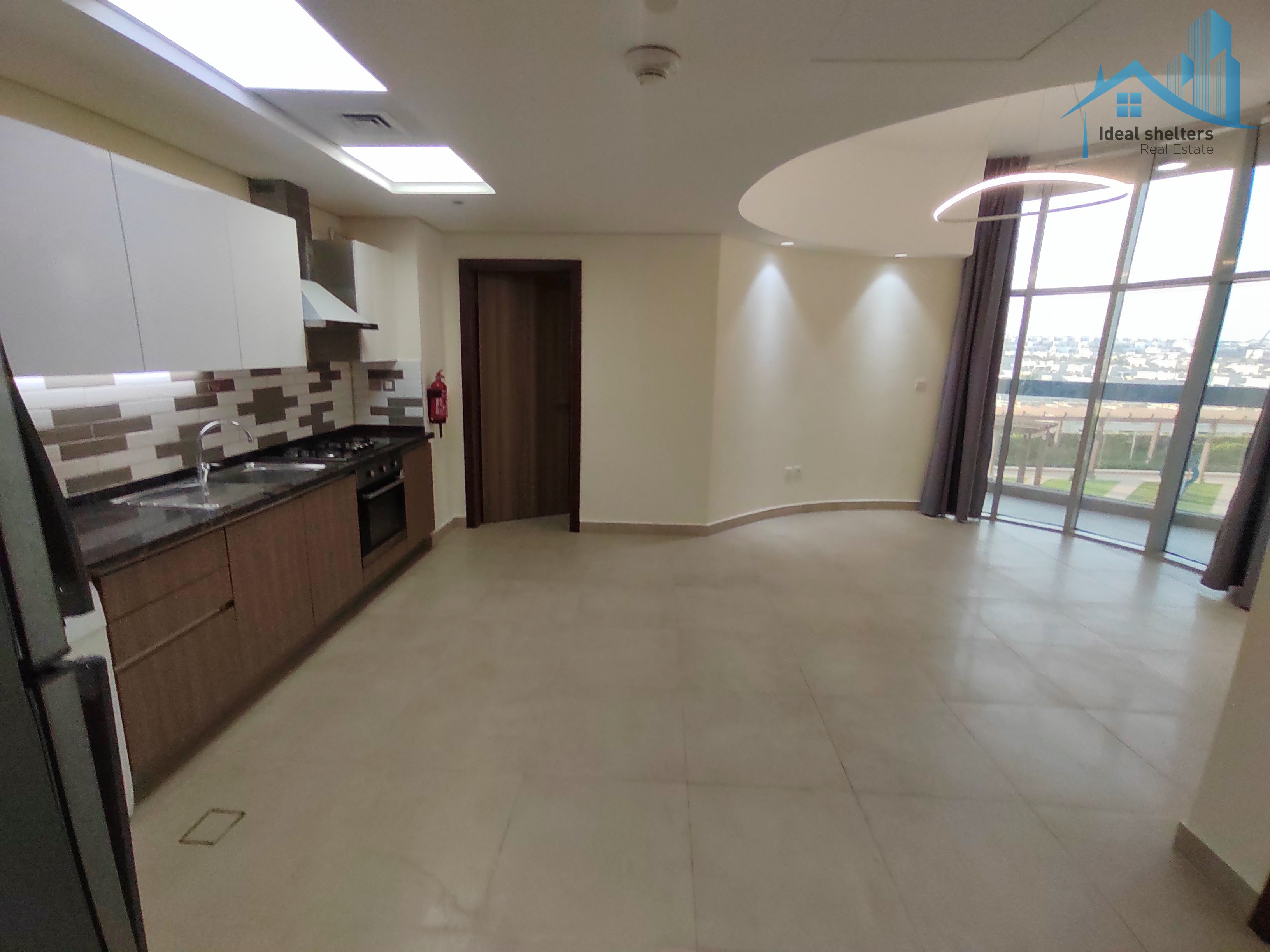 Investor Deal 2bhk semi furnished high ROI