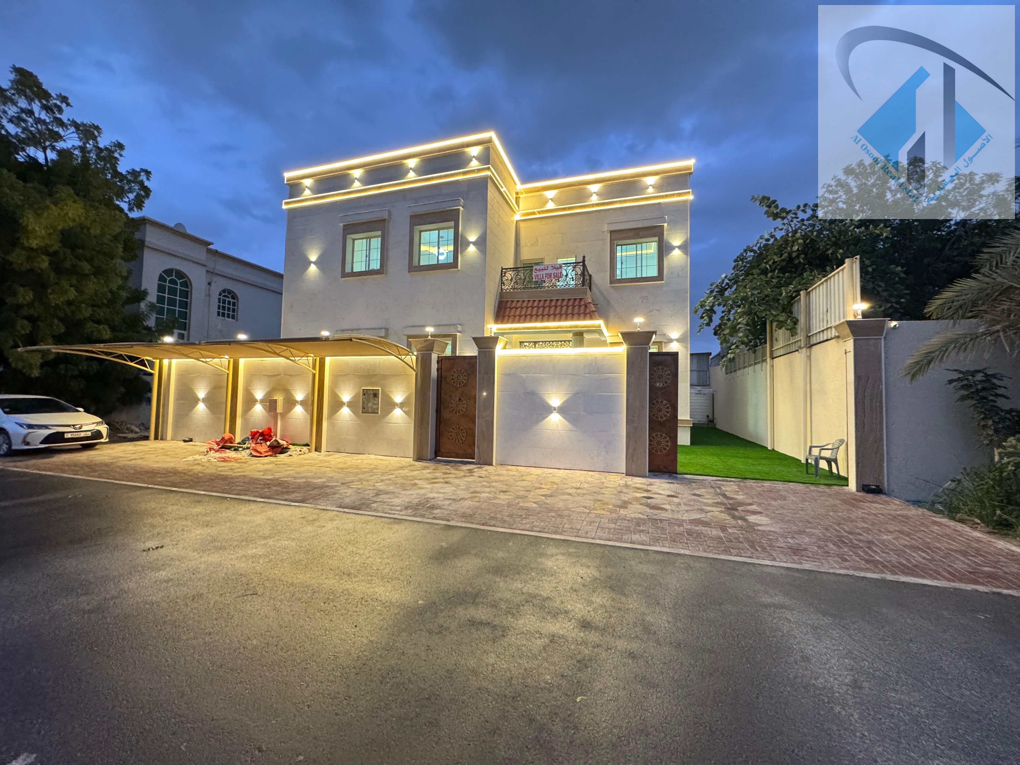 For sale: 5-bedroom villa, 4500 sq ft, with air conditioning, electricity, and water. Freehold ownership.