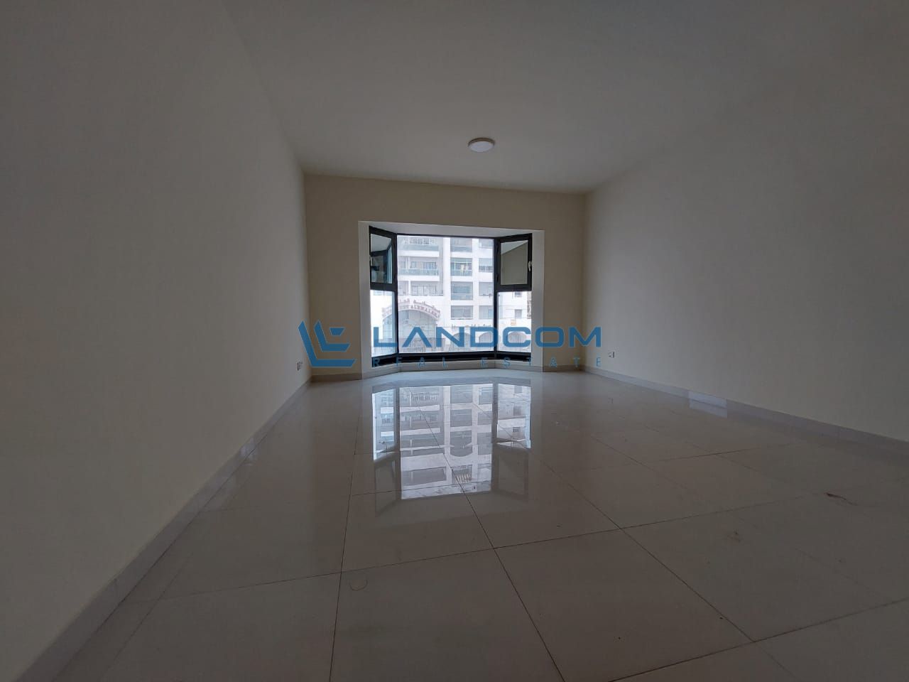 ||STUDIO ||PRIME LOCATION || ONLY FOR FAMILY ||