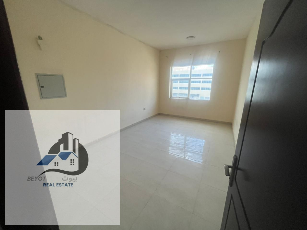 For Annual Rent – 1 Bedroom & Living Room Apartment in Ajman (Al Rashidiya 3) Directly opposite Amina Hospital A spacious and well-designed a