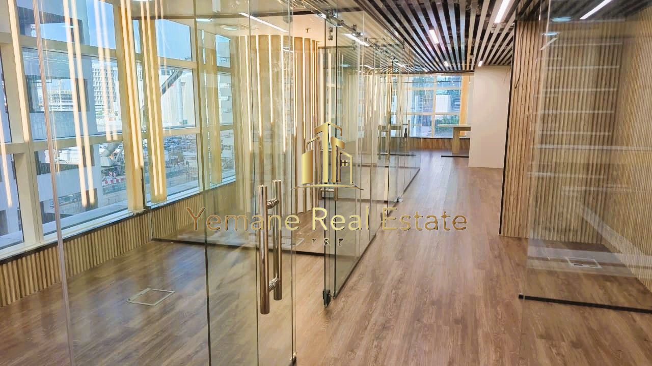 Unfurnished / Glass Partitions / Near Metro / Prime Location