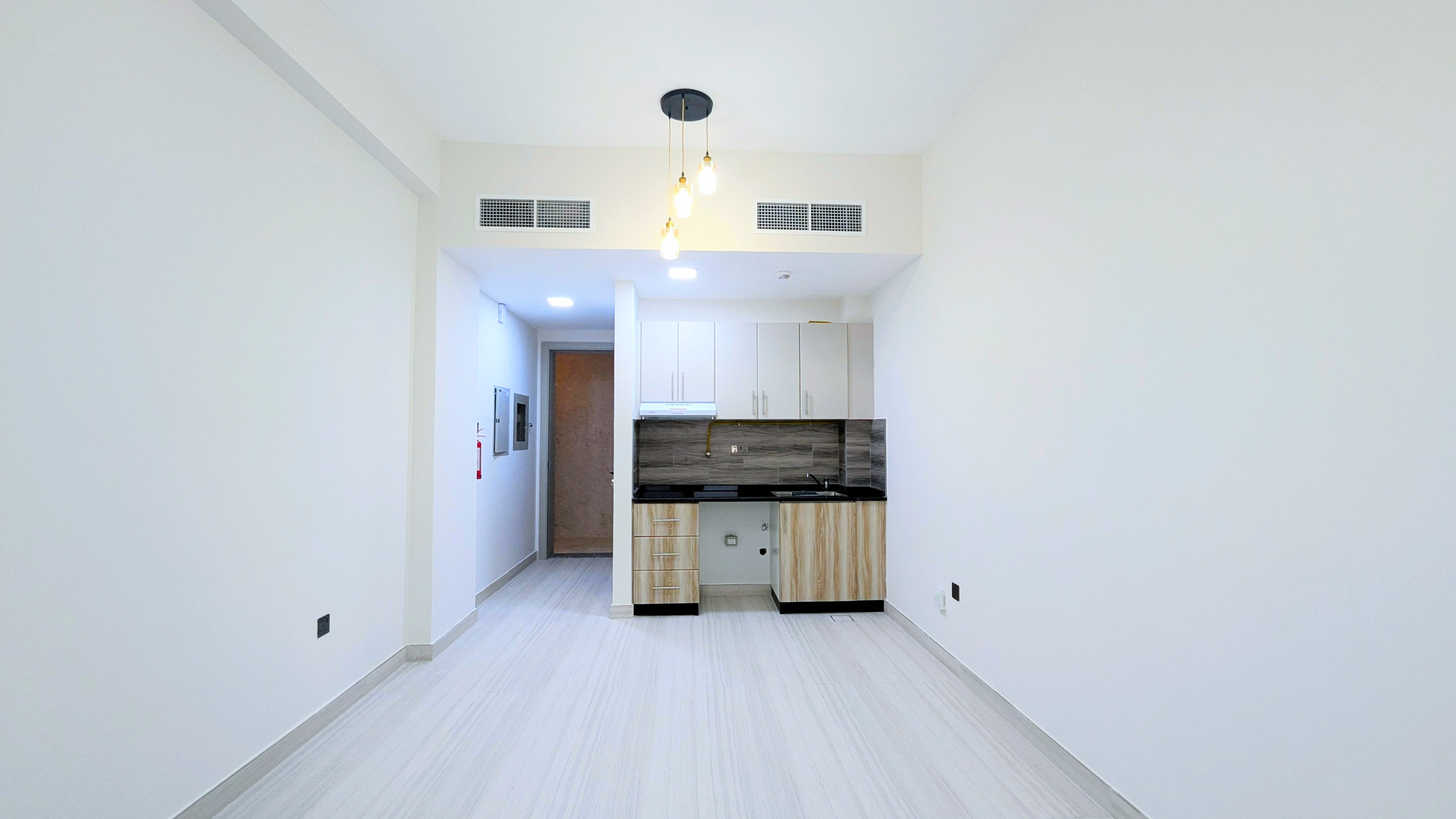 SPACIOUS STUDIO BRAND NEW FAMILIES & EXECUTIVE