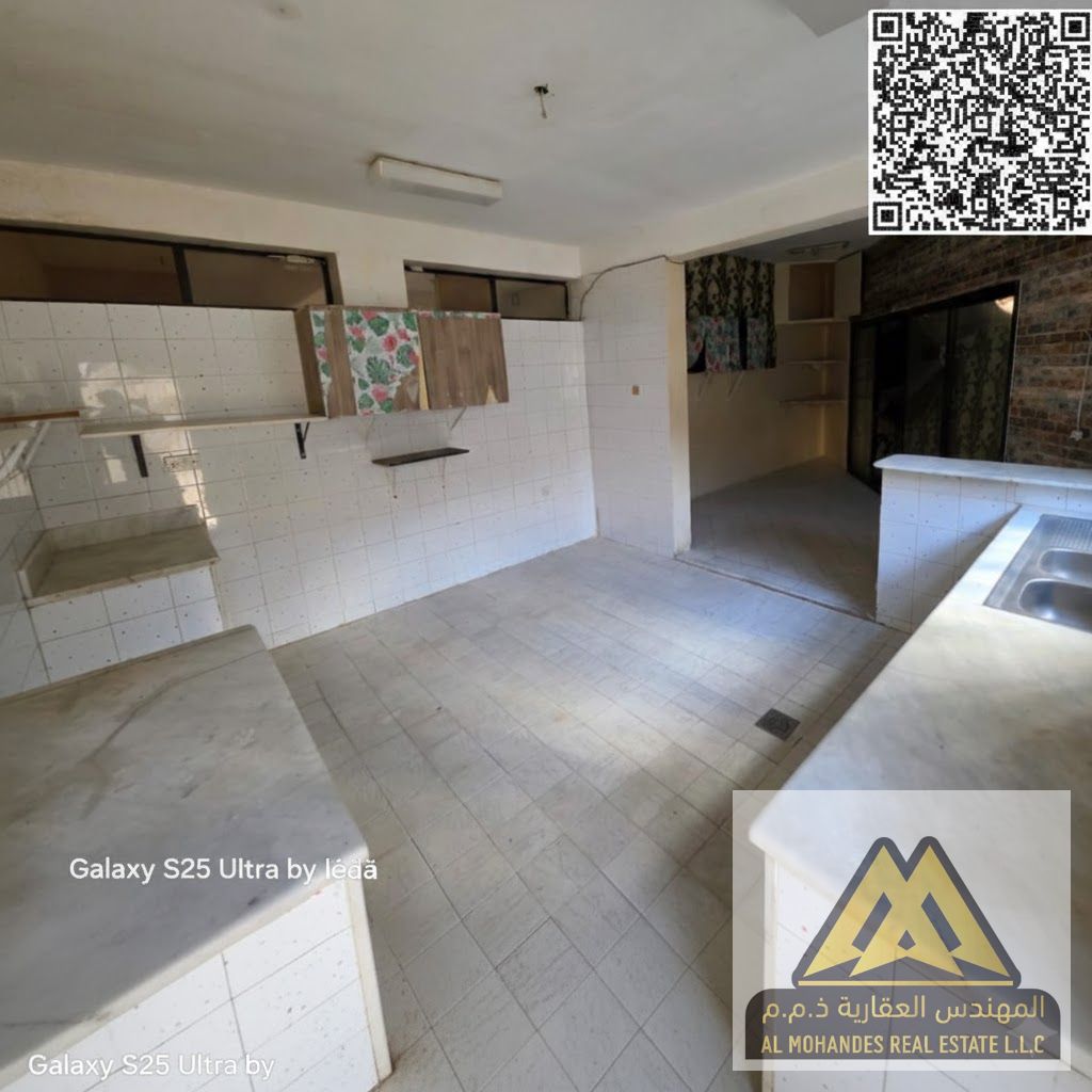 Arabian House | Spacious and Very Large Areas | Living Room, Majlis, Very Large Divided Kitchen | 3 Bedrooms, 3 Bathrooms | Families Only