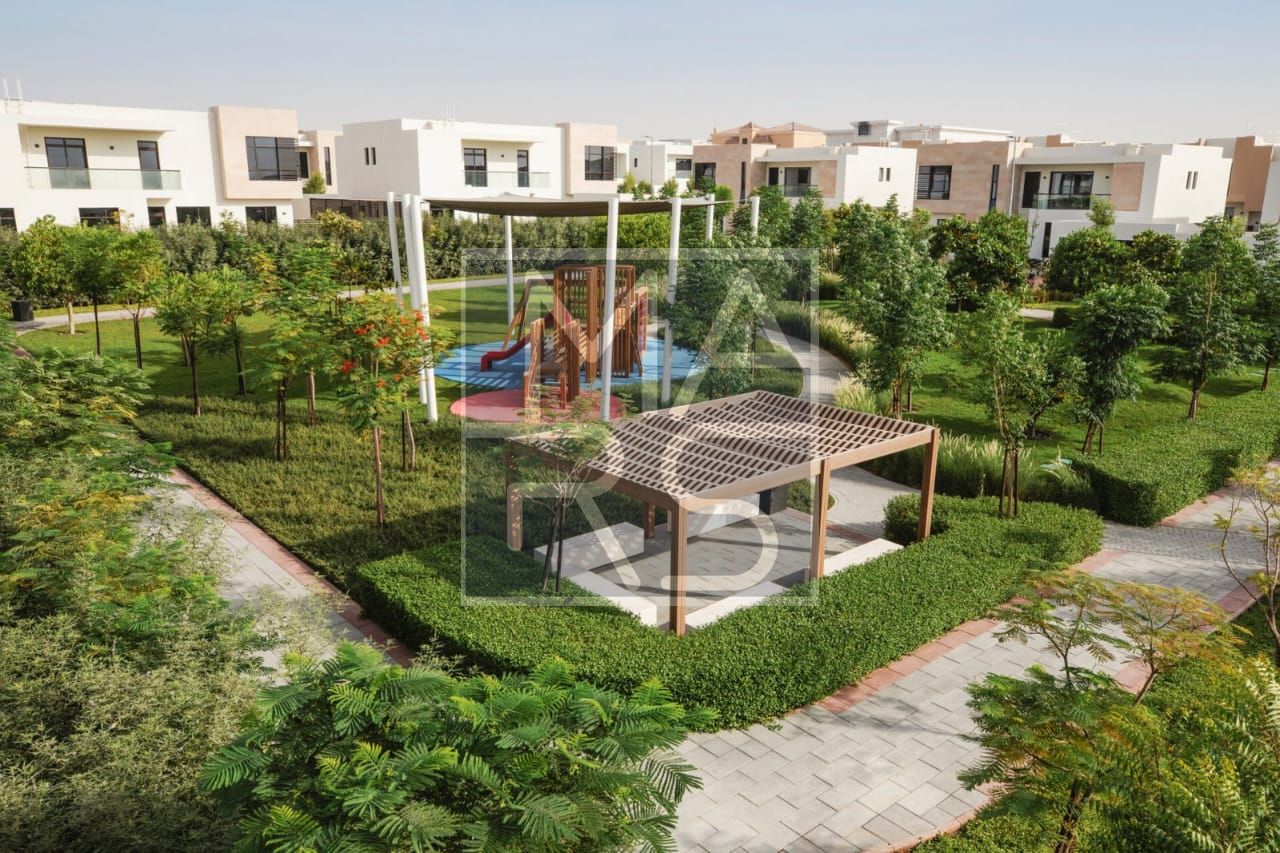 Spacious 3-Bedroom Townhouse in Nasma Residence