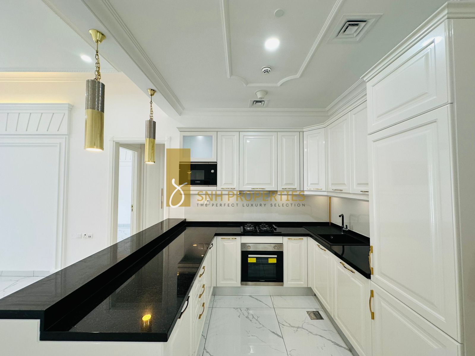 BIG LAYOUT | BRIGHT UNIT | READY TO MOVE IN