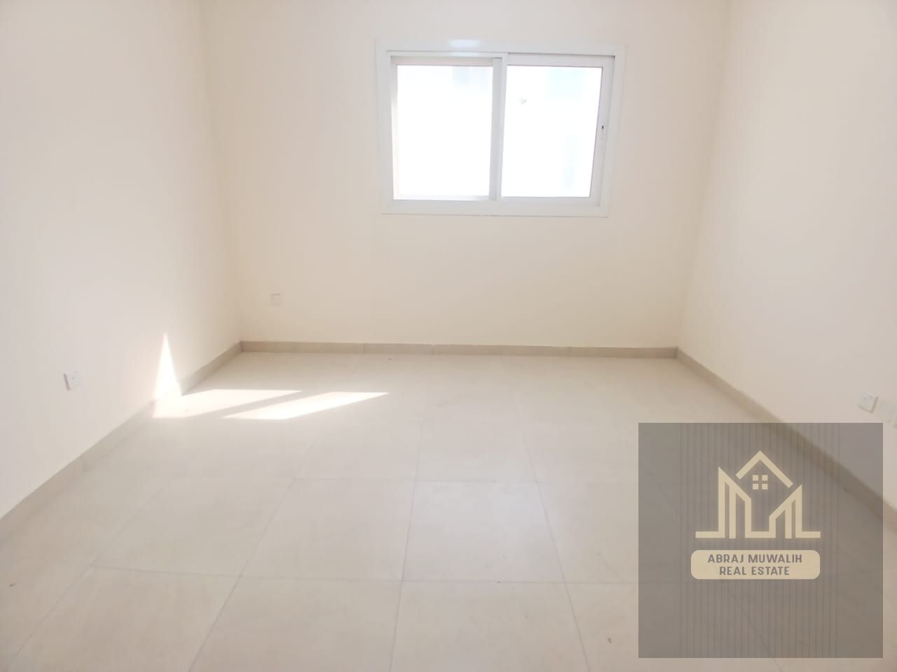 specious brand new 1bhk for family nice and prime location just 31k