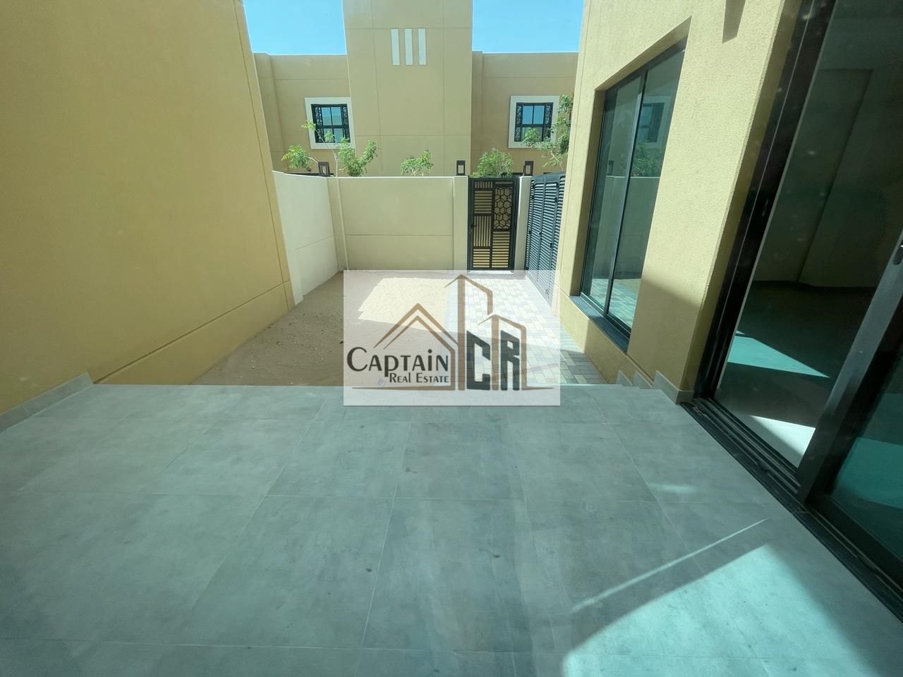 Hot Offer! Spacious 3BHK Middle Unit Villa for Sale Sustainable City | Maid Room | 4 Bathrooms | 2.3 Million AED