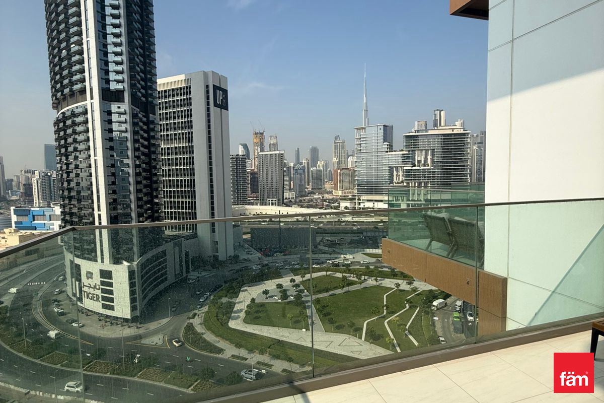 Fully Furnished 1Bed Loft | Burj Khalifa View