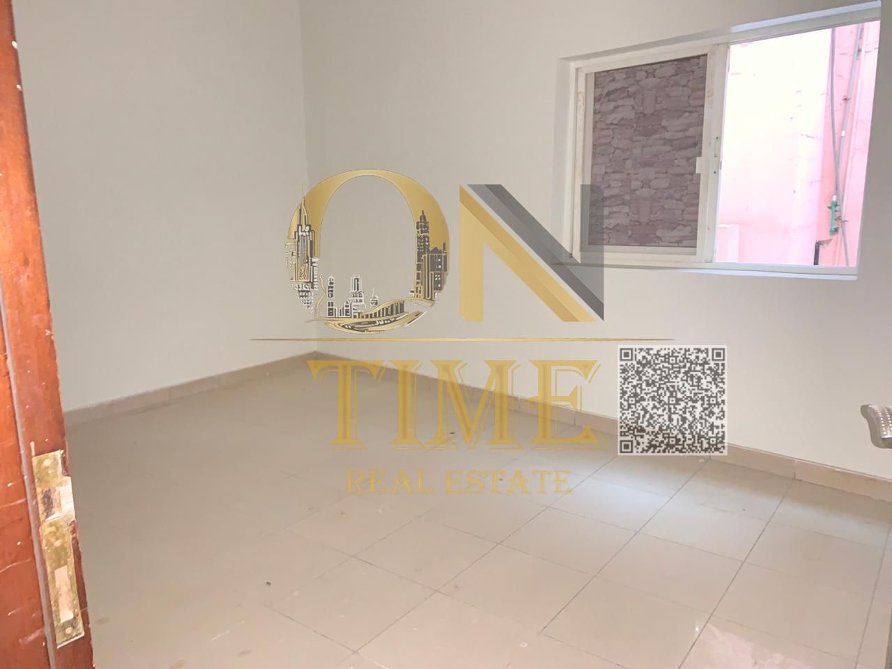 Excellent opportunity / Great price / Ideal location / Large space