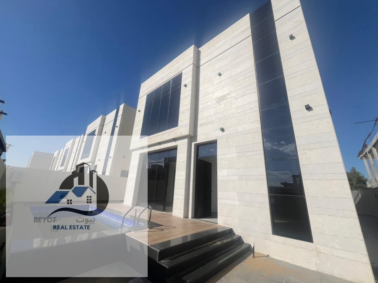 For Sale – Corner Villa – Al-Halyo 2, Gardens Plan Details in English: Location: Corner of street and alley, Gardens Plan, Al-Halyo 2. Area: Land