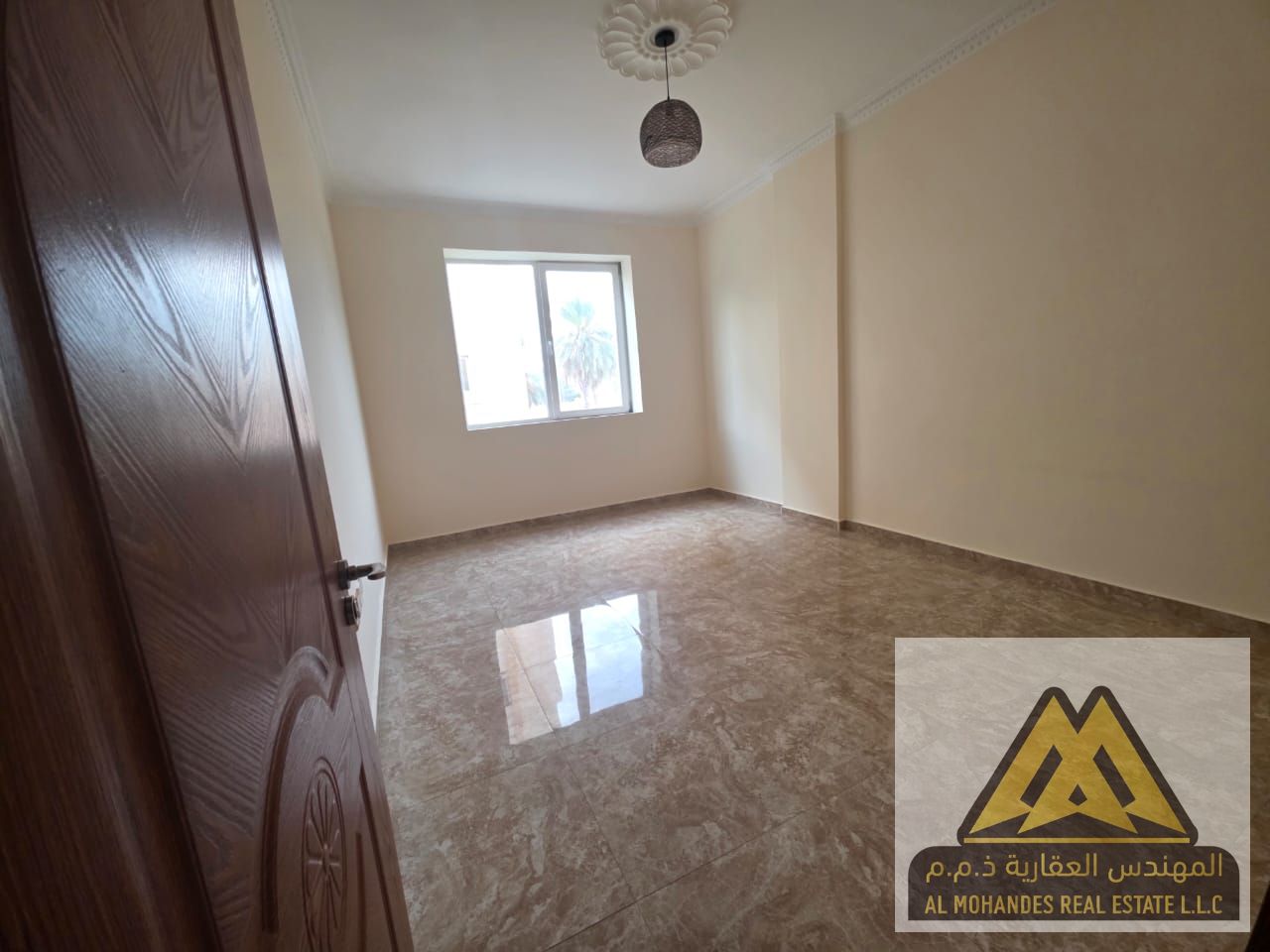 Second Occupancy | Central Air Conditioning | Good Size | Good Location | High-End Finishing | Built-in Wardrobes