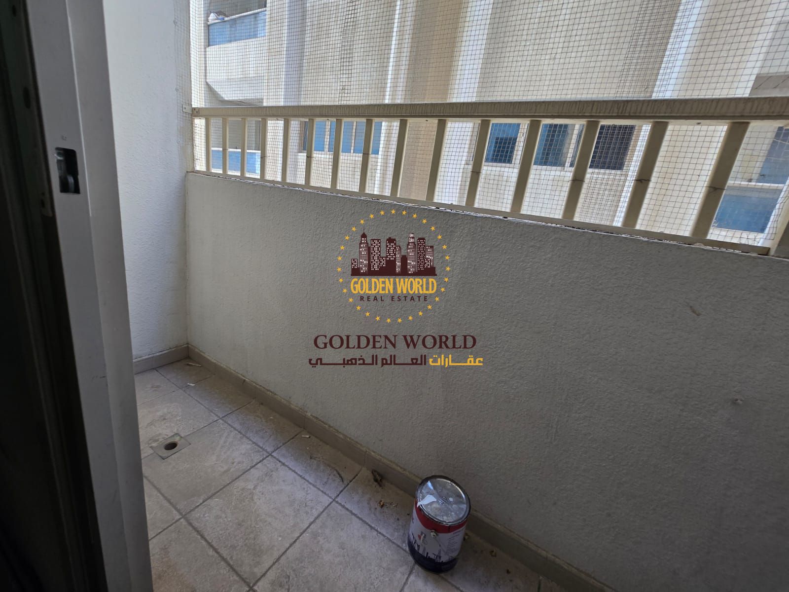 2BR apartment with balcony in Al Qasimia Al Nud near Al Majaz 1. Bright & spacious, 2 bathrooms, gym & pool. Clean building. Rent 38K, negotiable to 3