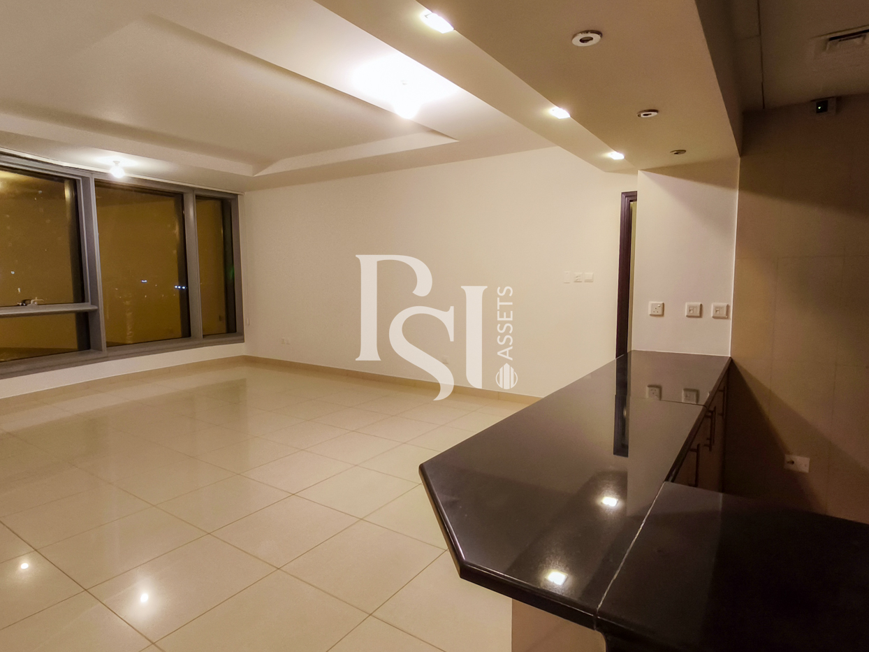 Ready to Move in | Maid's Room | Prime Location