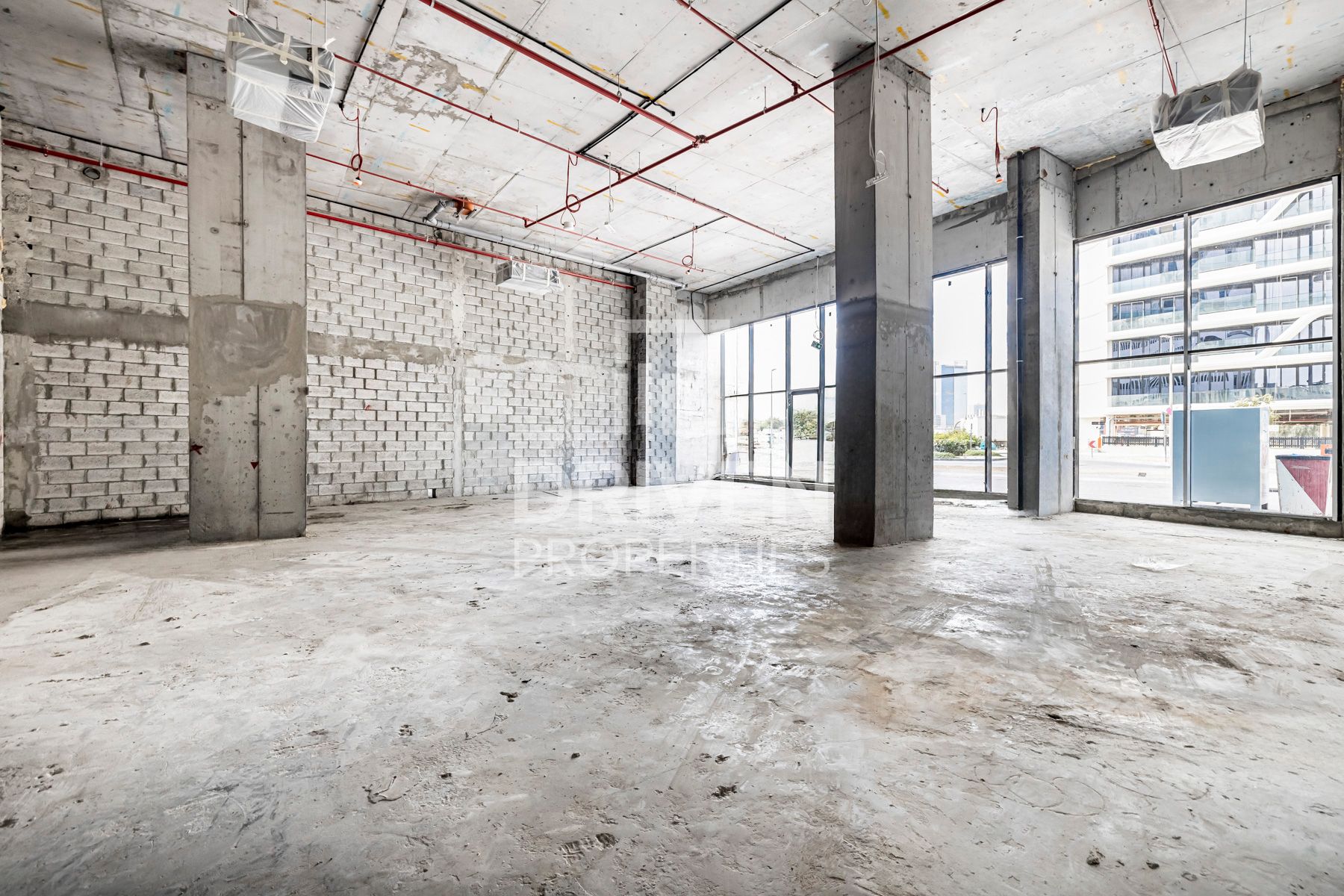 |Prime Retail Space | High Visibility | Arjan |