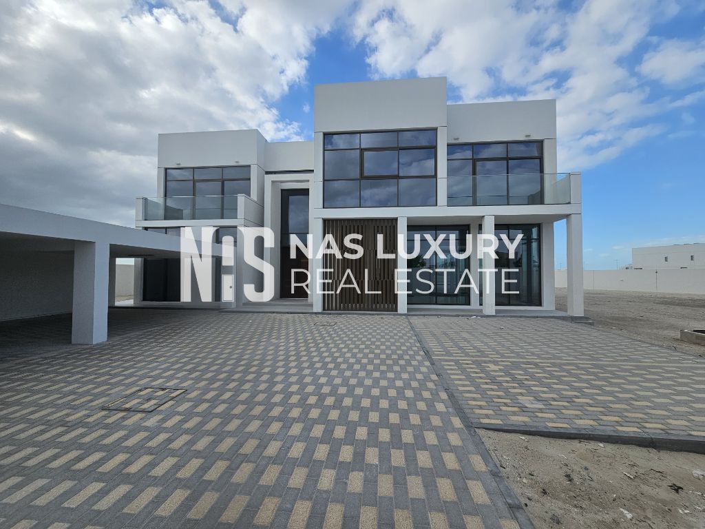 Sea View | First Row | VIP Finishing | Corner Unit