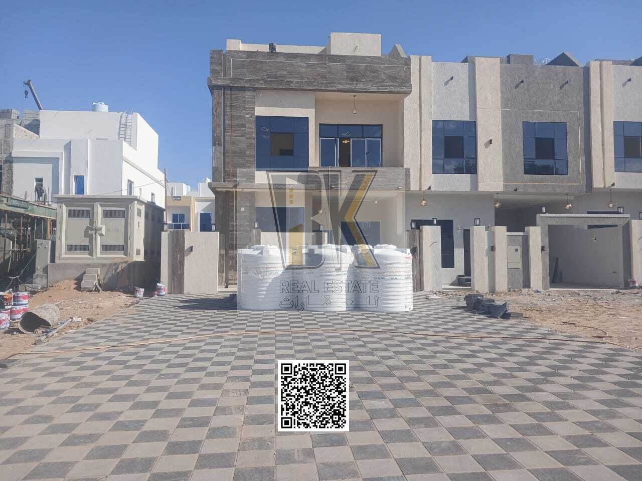 Townhouses for sale in Al-Haliyo – Modern design and spacious living areas!