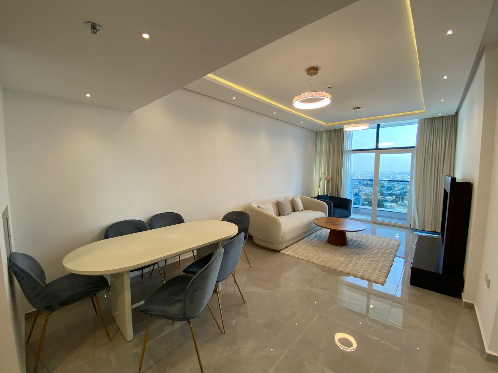A golden opportunity for annual rent in the Emirate of Ajman: a two-bedroom apartment with a living room and balcony. Strategic location, excellent pr