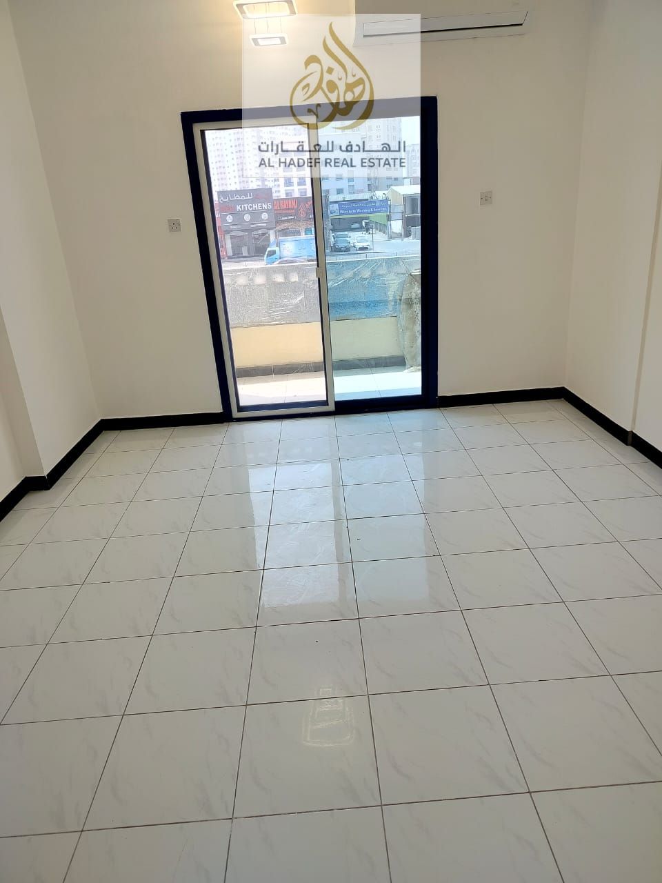 Annual rent in Ajman, Al Nuaimiya 1 area, Al Ittihad Street, near Emirates Markets and DDU. The building is for families and features a one-bedroom ap