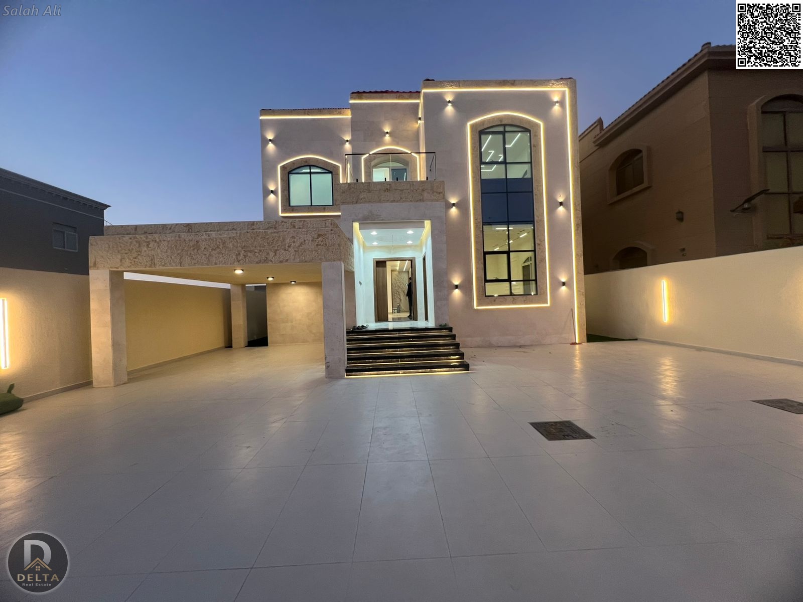 Deluxe villa including water, electricity, and air conditioning / Freehold ownership for all nationalities / Prime location close to all services