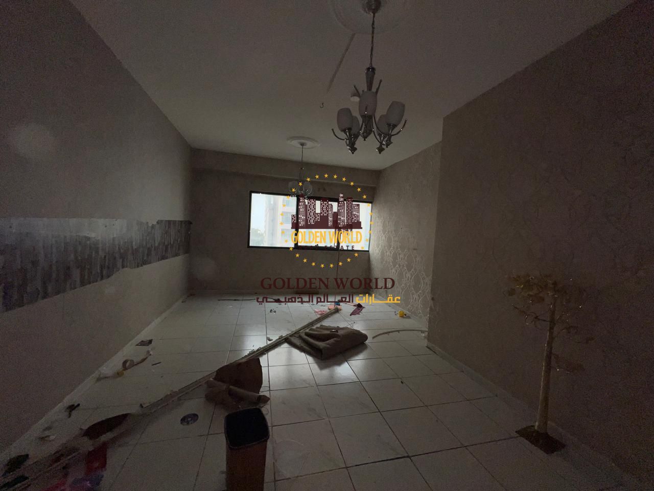 2BR apartment with living room in Al Qasimia Al Nud, 2 bathrooms, built-in storage, spacious, rent AED 35,000, 4 or 6 cheques, security cash.