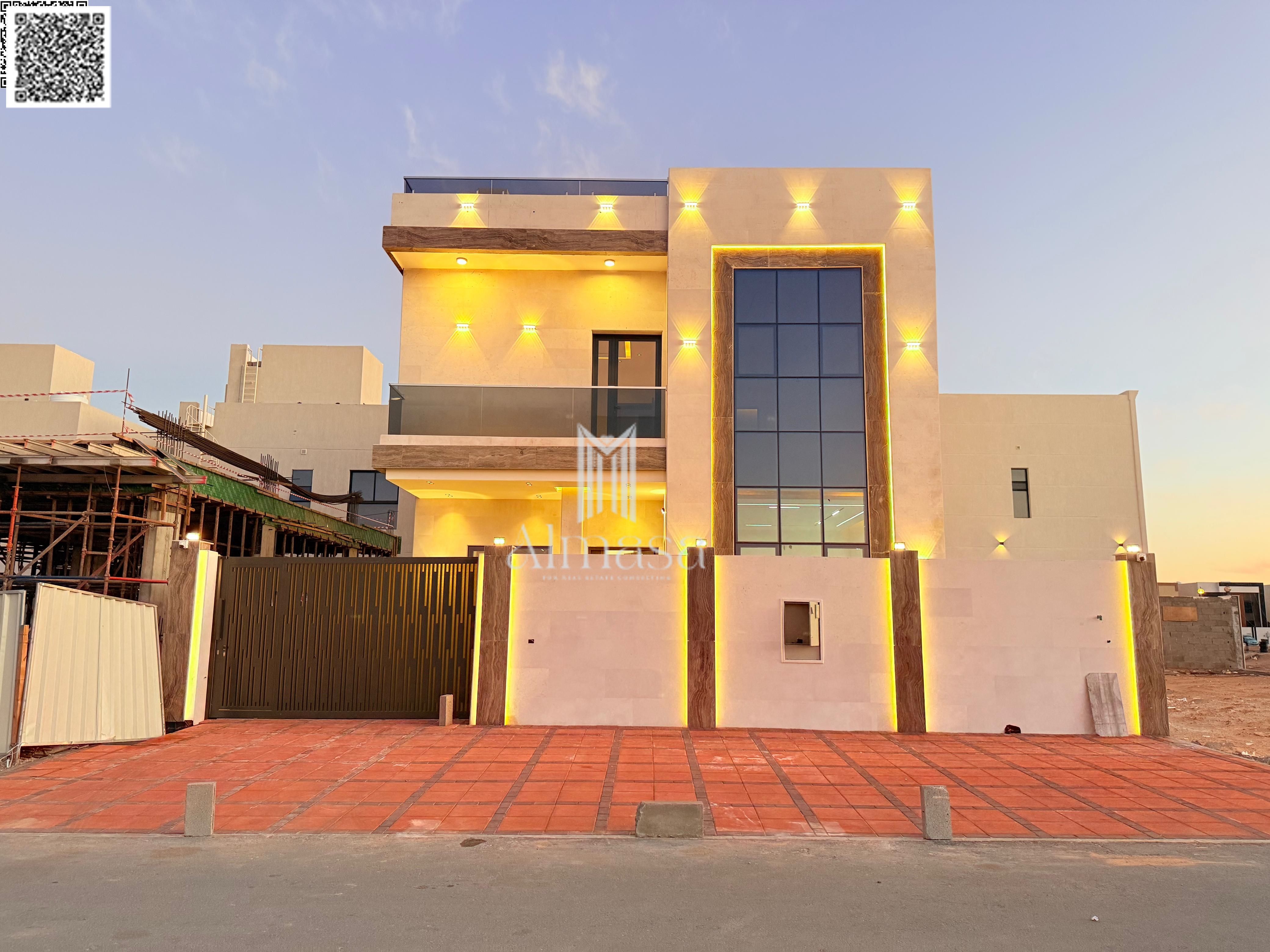 Luxury modern villa with a rooftop terrace - excellent and negotiable price - freehold ownership for all nationalities, price includes registration an