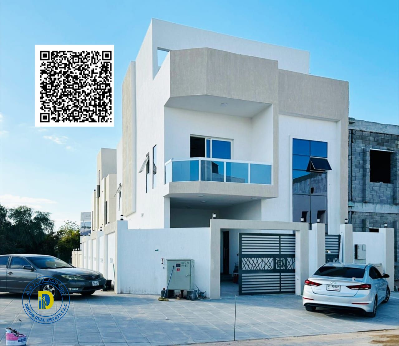 For sale: Corner villa with 4 bedrooms and a roof terrace in Al-Haliyo 2 area, on a main street. Price includes registration fees