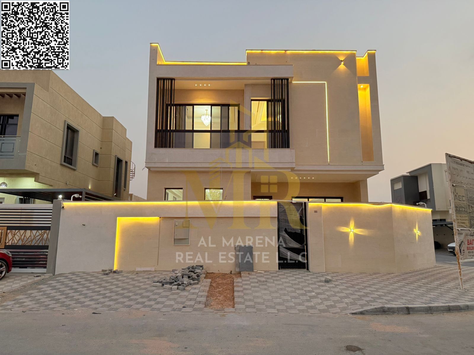 Own your dream villa and invest in a luxurious villa in the heart of Al-Amrah, at a price inclusive of all fees.