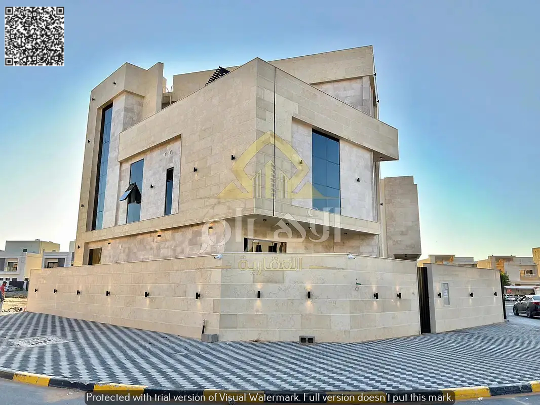 Own a luxury villa with no down payment, directly opposite a mosque, close to all amenities. Price (including registration and ownership fees) is nego