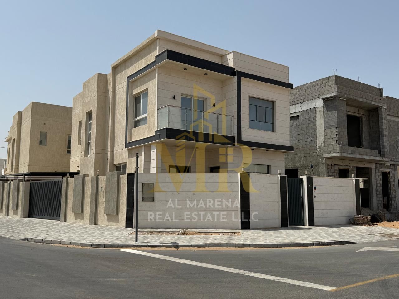 Corner Villa for Sale in Al Amerah | 5 Master Bedrooms | Attractive Investment Opportunity