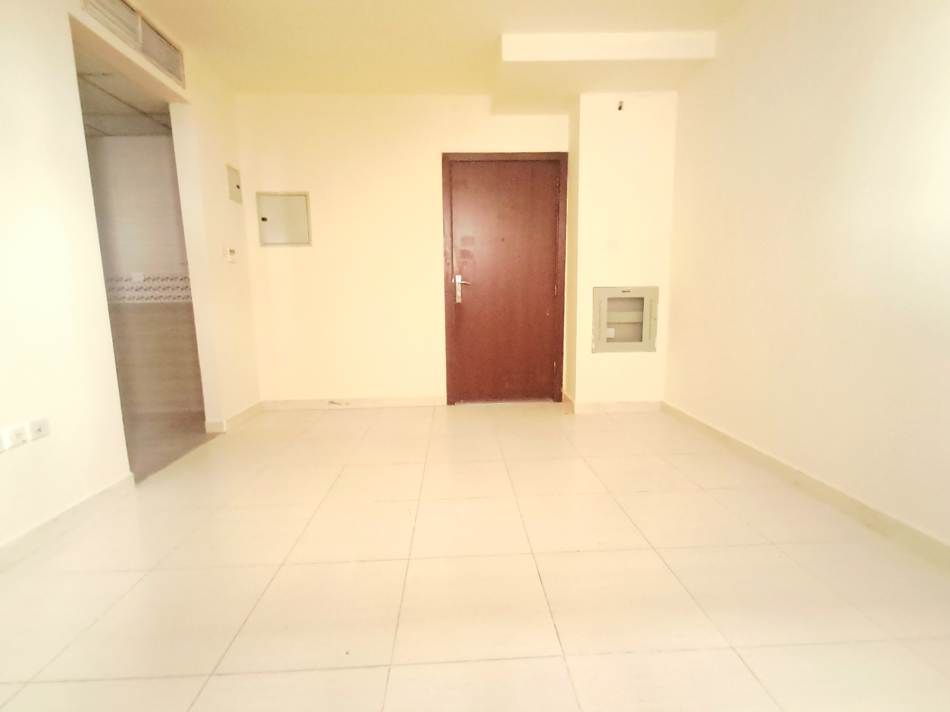 BRAND NEW LUXURY STUDIO FLAT AVAILABLE AT PRIME LOCATION