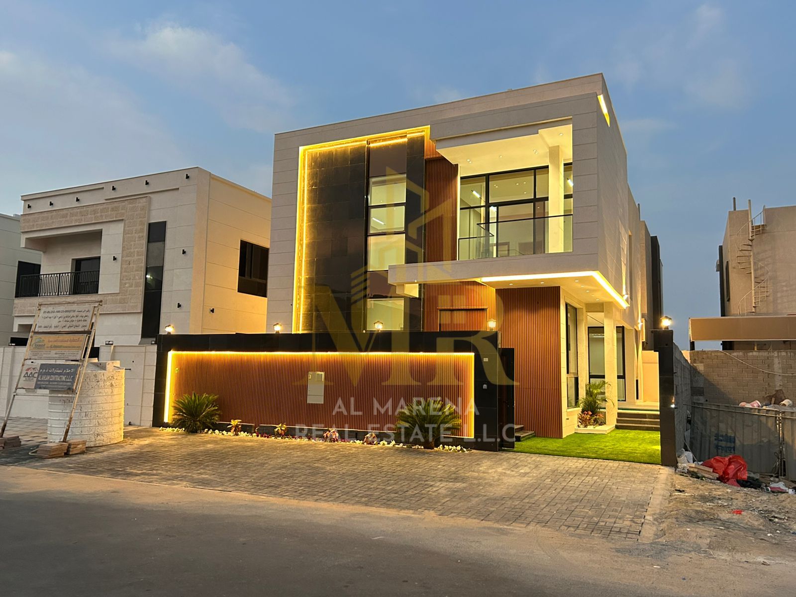 Luxury villa for sale in Al Bahia. Two floors with a rooftop terrace and private pool. Ready for immediate occupancy and in a prime location. Freehold