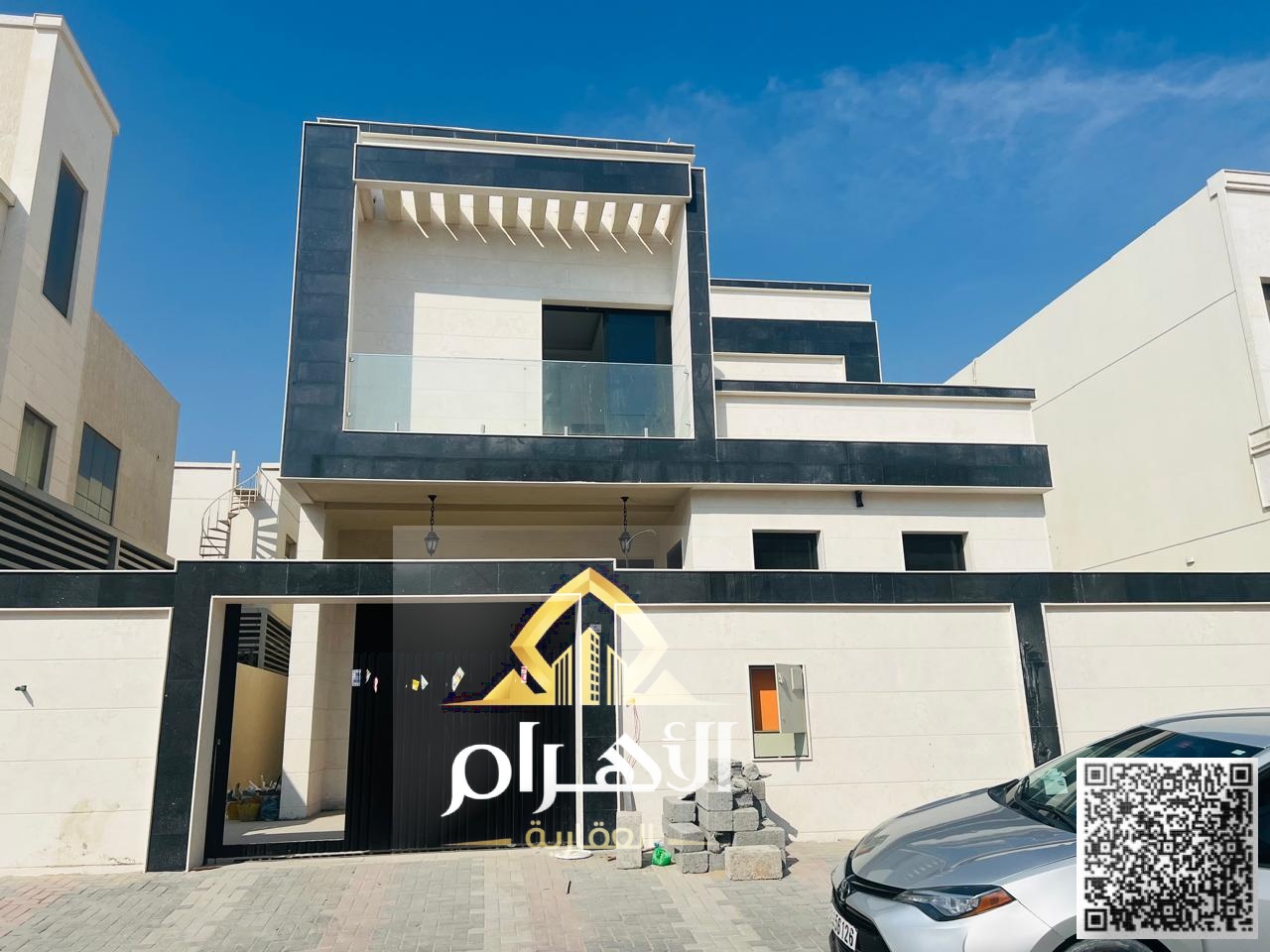Spacious 4-Bedroom Villa for Sale in Al Yasmeen – Two Storeys with Roof