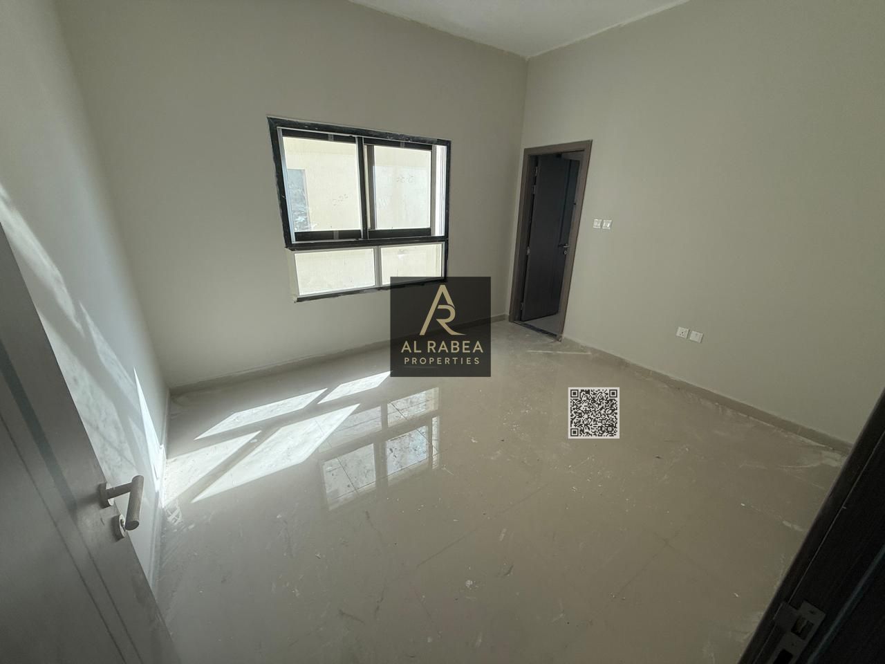 Two buildings have opened for the first occupants. In Al Jurf 3, a two-bedroom apartment with a living room and three bathrooms.