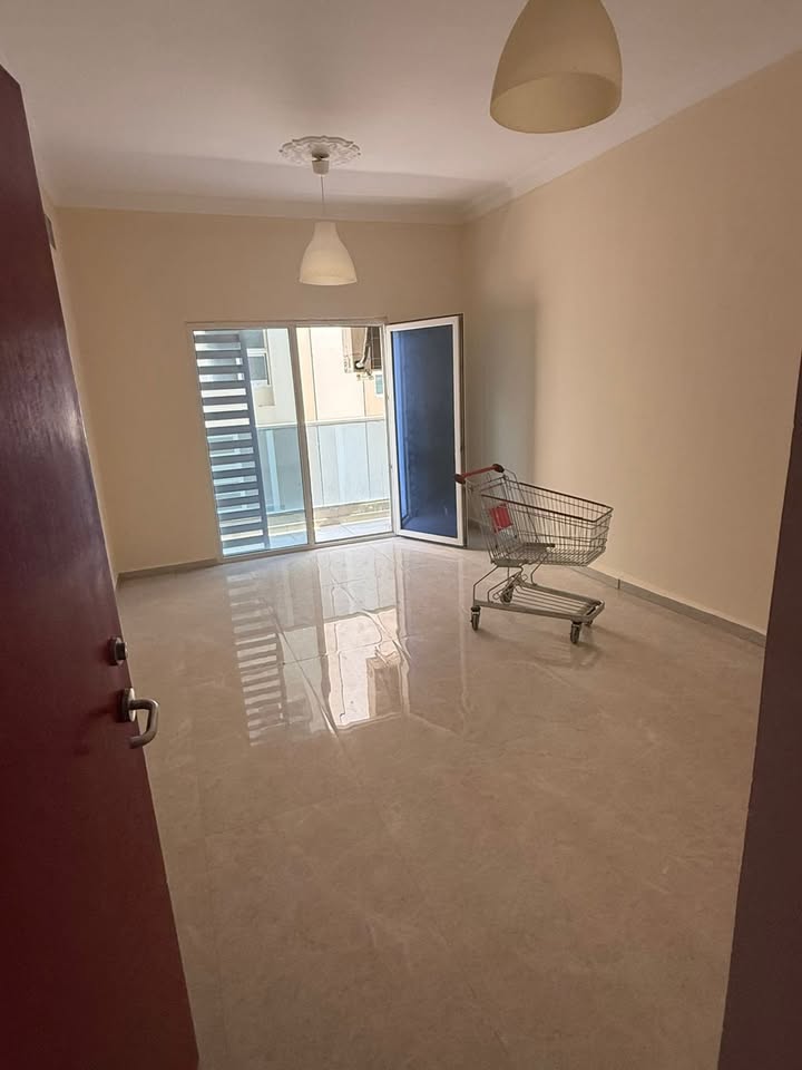 For annual rent: one bedroom, living room, two bathrooms in Al-Jurf 2, next to the National School and behind the courthouse. Price