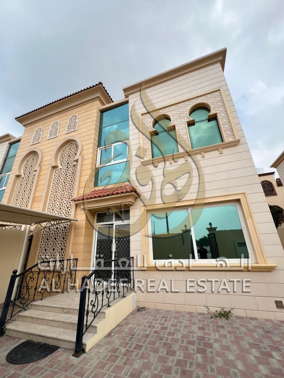 Residential Villa for Rent – Second Row from the Sea in Al Riffa – Al Heera Beach
