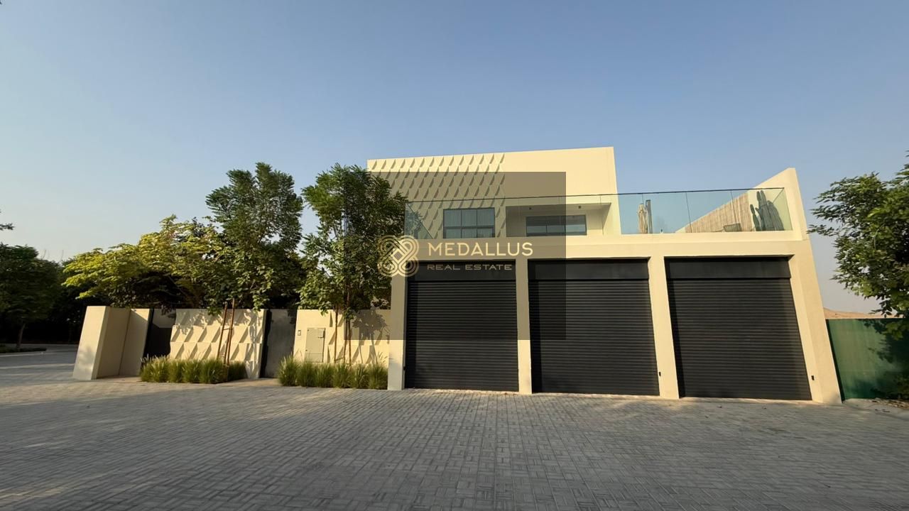 High ROI | Freehold | Close to Dubai