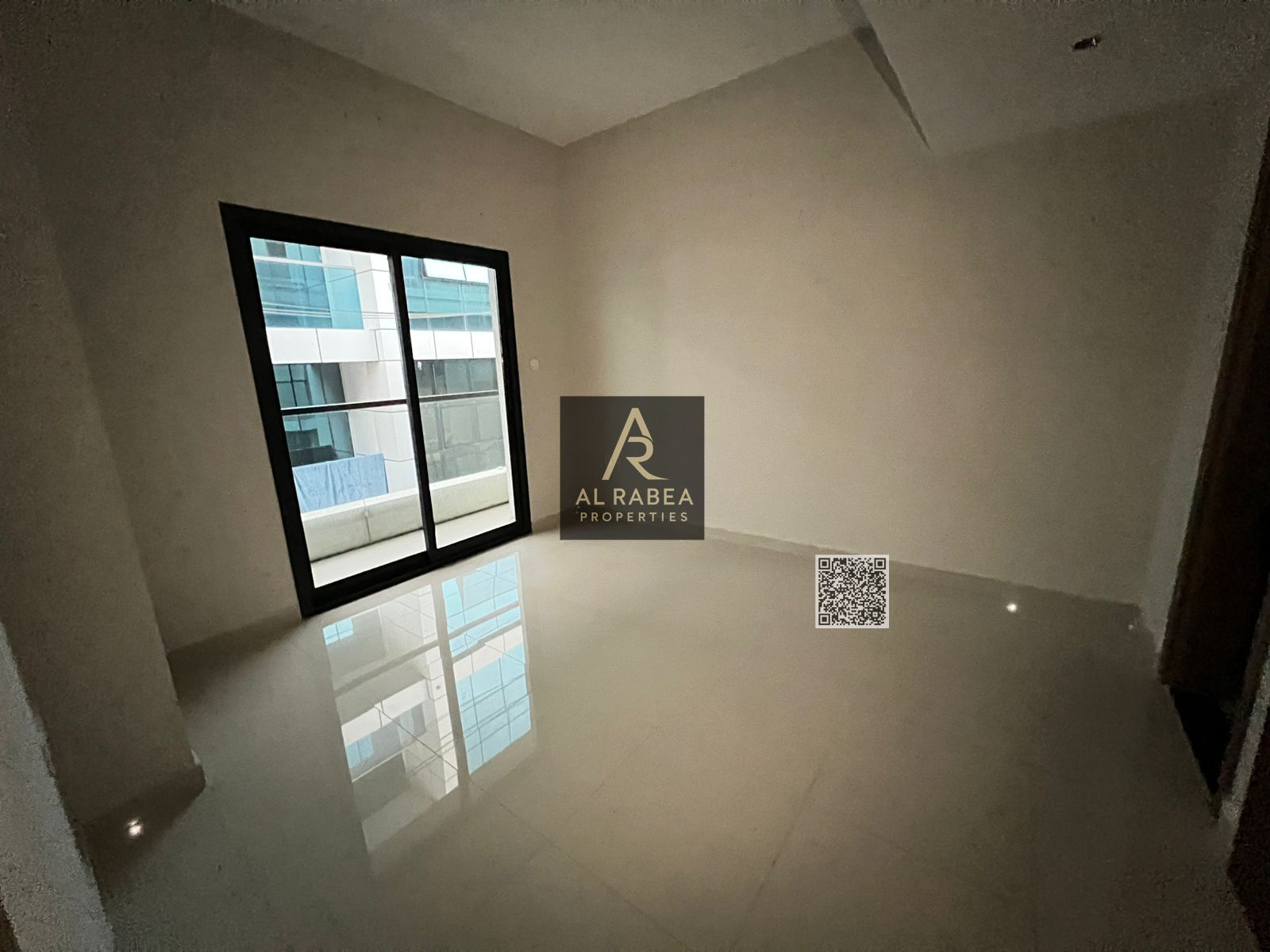Prime location - Built-in wardrobes - Close to all services