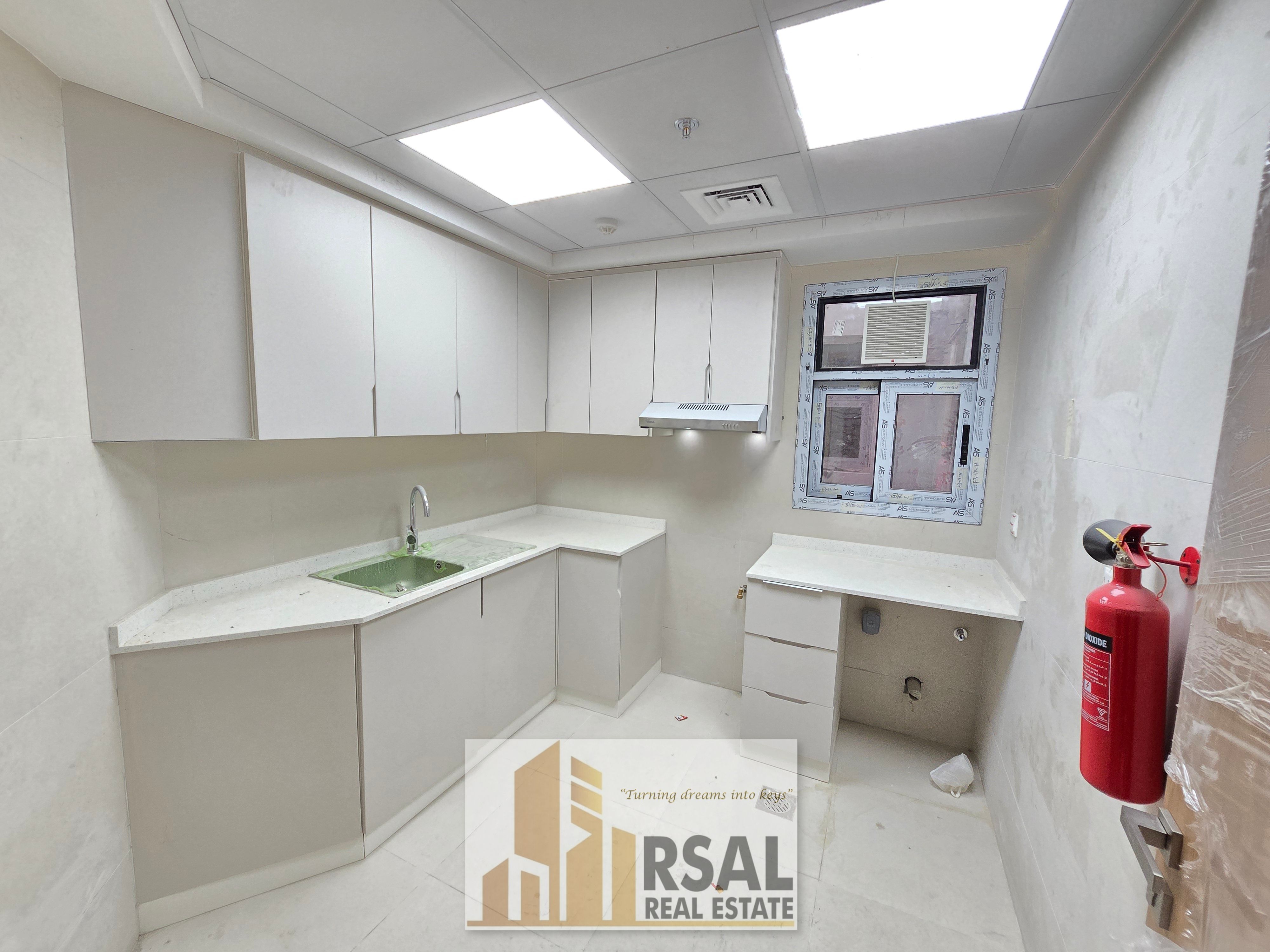 Brand New Luxury 1-BHK Apartment With Balcony,15 Days Free,2 Bathroom,Close to Dubai & Sharjah Airport