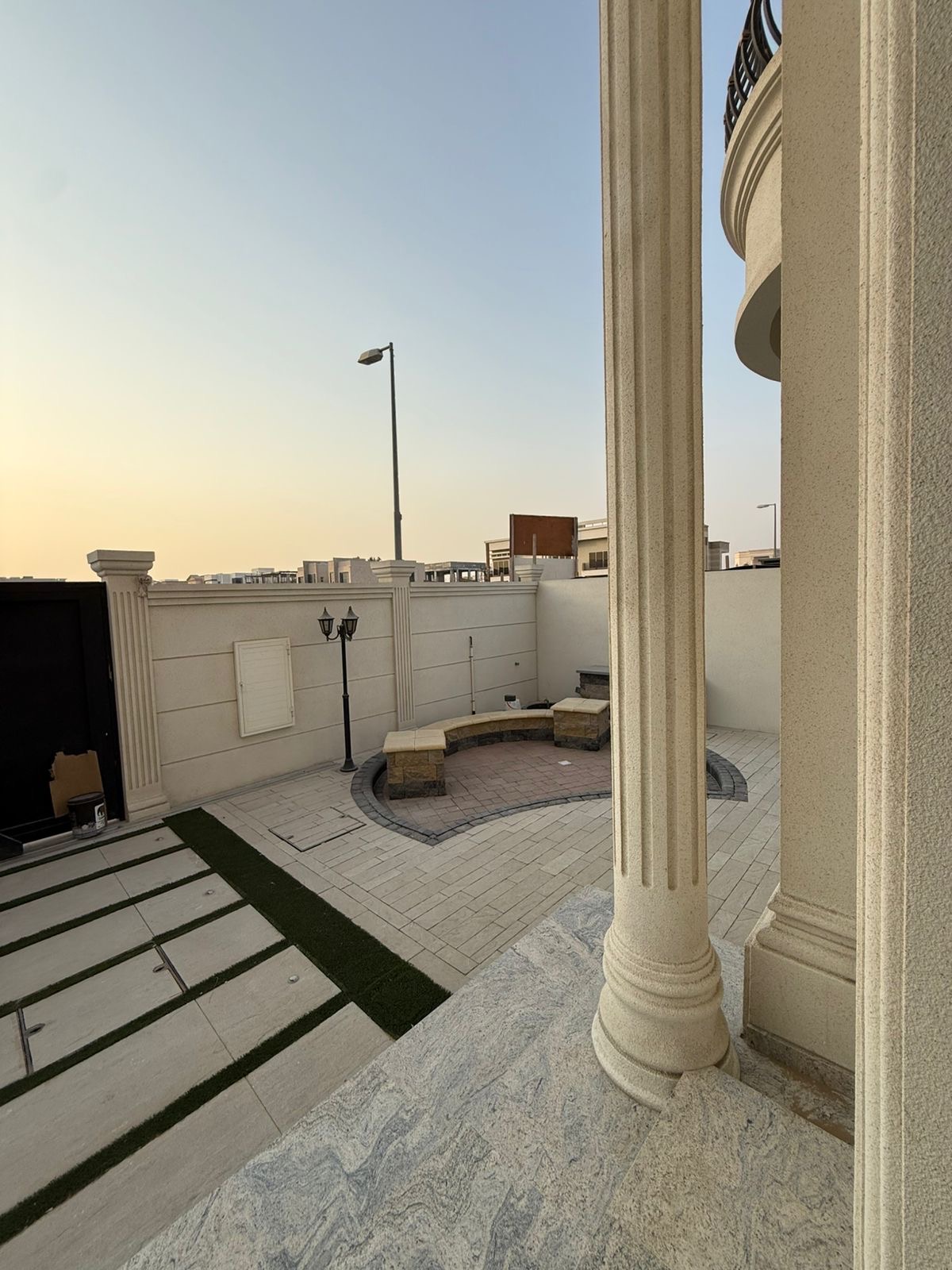 Villa for sale in Hoshi with high-end finishes